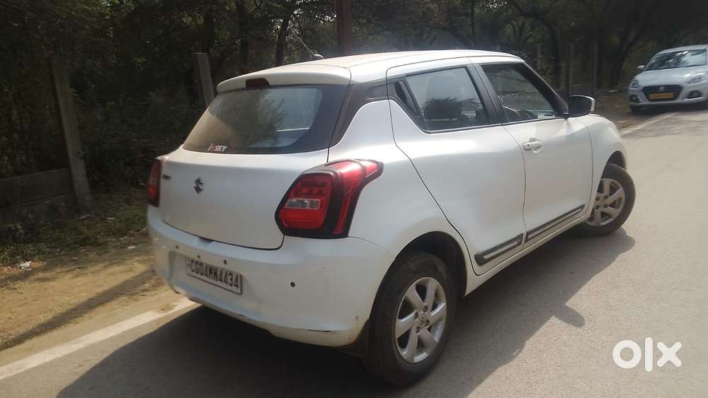 Maruti Suzuki Swift Vxi + Manual, 2019, Petrol