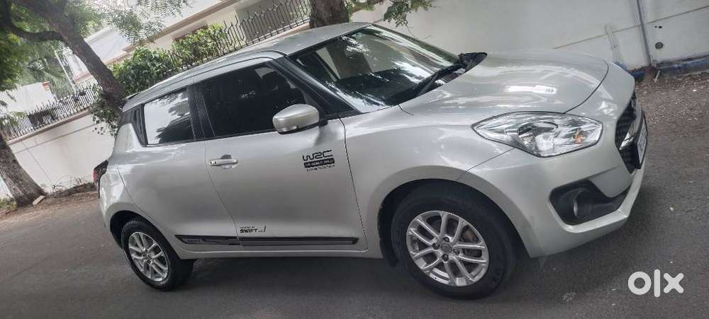 Maruti Suzuki Swift Vvt Zxi, 2022, Petrol