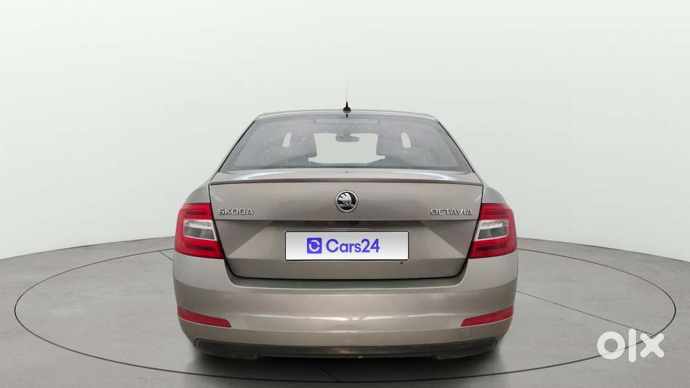 Skoda Octavia 1.8 Tsi Style Plus At, 2016, Petrol
