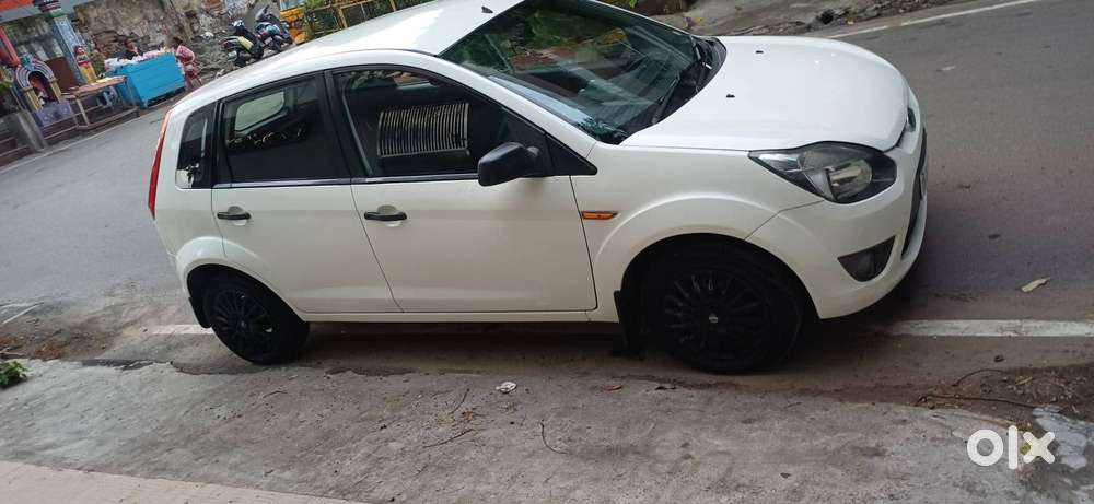 Ford Figo Diesel Titanium, 2011, Diesel