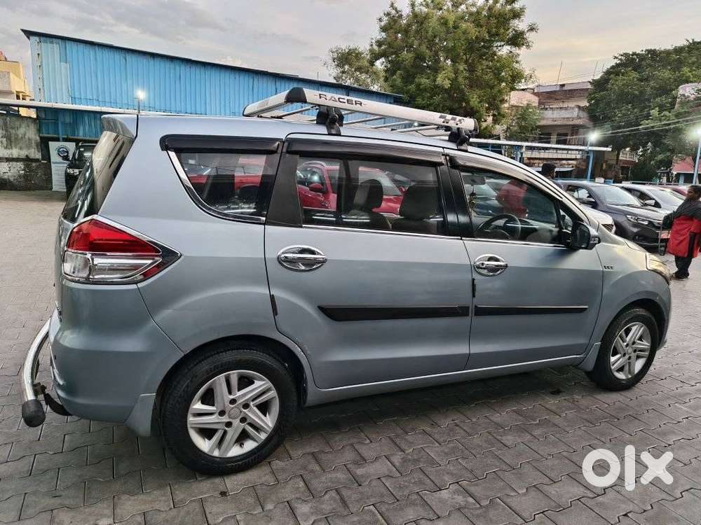 Maruti Suzuki Ertiga Vxi At Petrol, 2014, Petrol