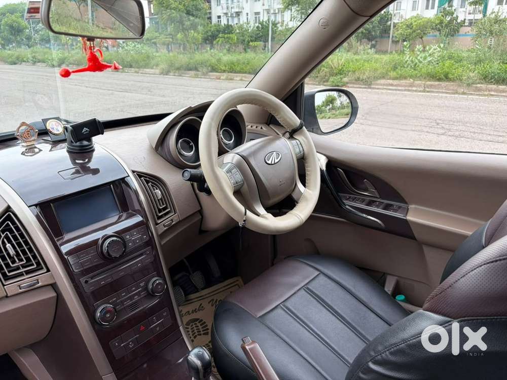 Mahindra Xuv500 Diesel W8 2012