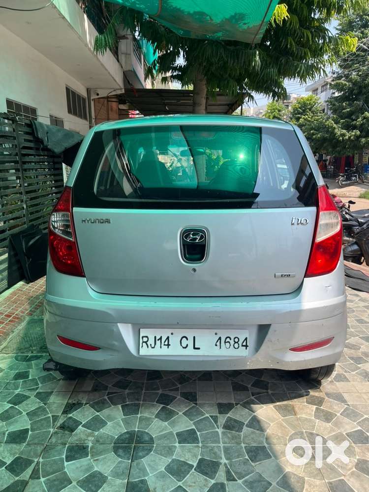 Hyundai I10 2011 Km Driven