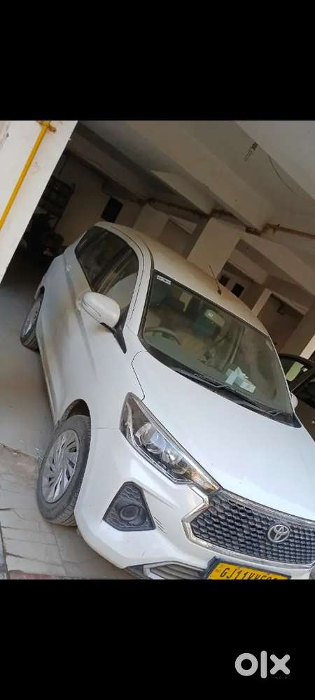 Taxi Passing 6+1 Seater Gj11