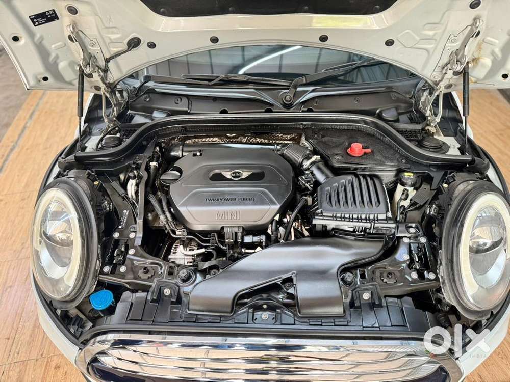Mini Cooper 5 Door 2016 Diesel 35000 Km Driven