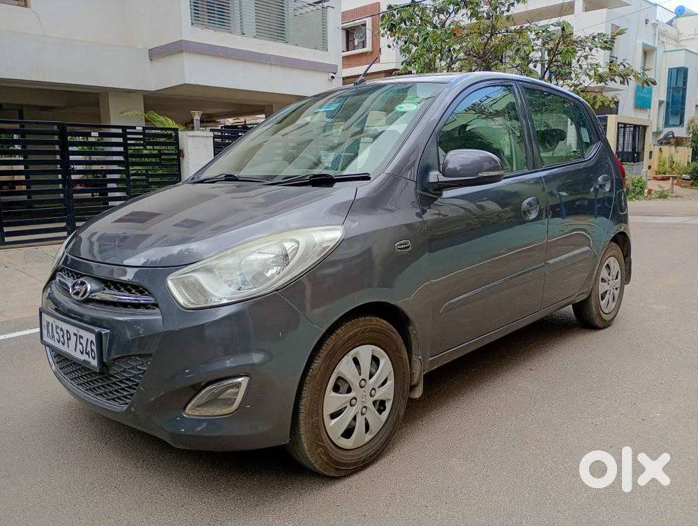 Hyundai i10 Magna Automatic, 2011, Petrol