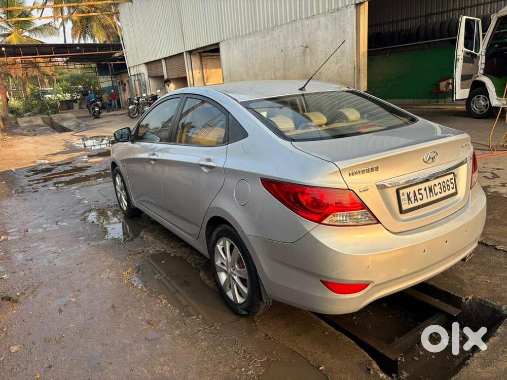 Hyundai Verna 2012 Petrol Well Maintained