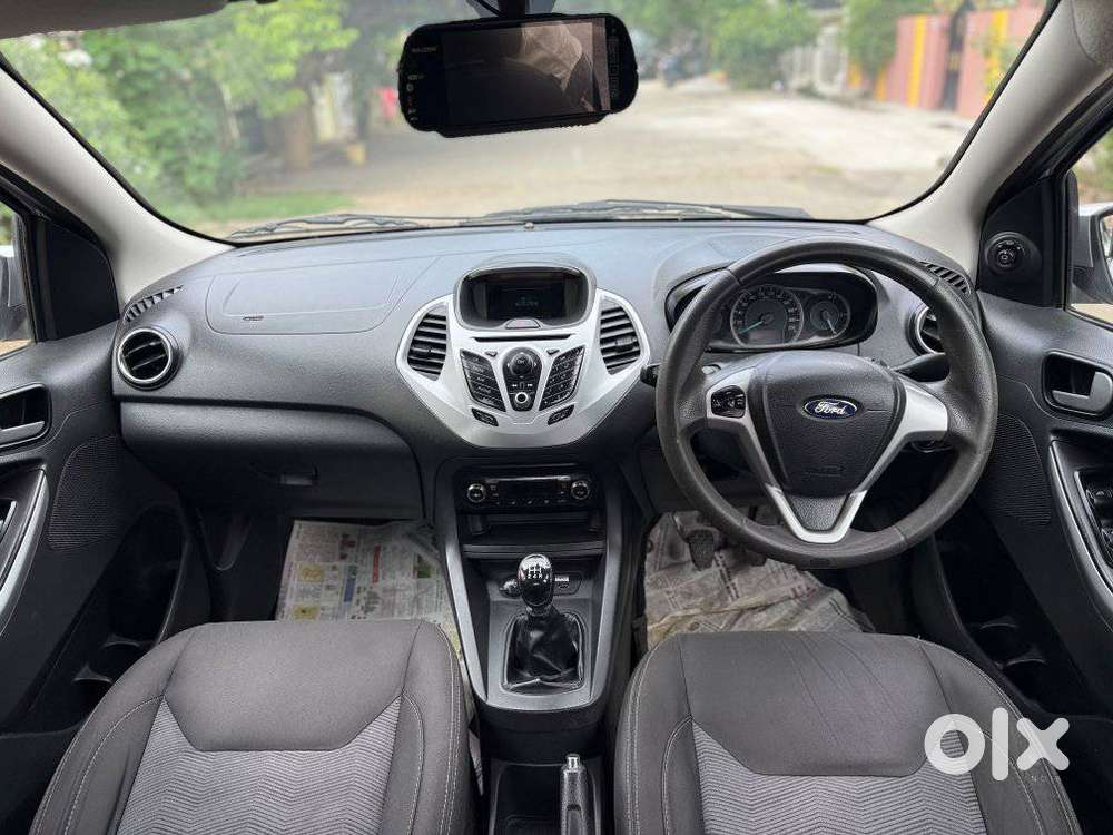 Ford Figo 2012-2015 Petrol Titanium, 2016, Petrol