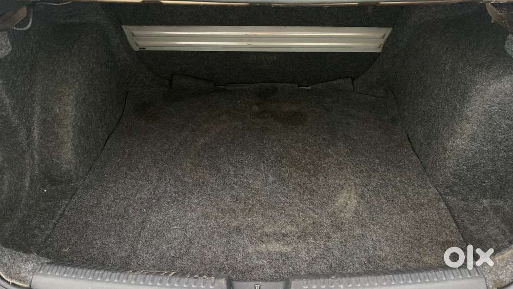 Volkswagen Vento 2010-2013 Petrol Highline At, 2015, Petrol