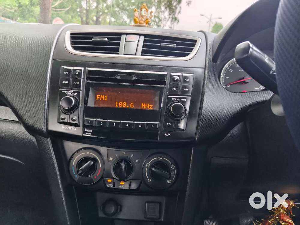 Maruti Suzuki Swift Vxi, 2016, Petrol