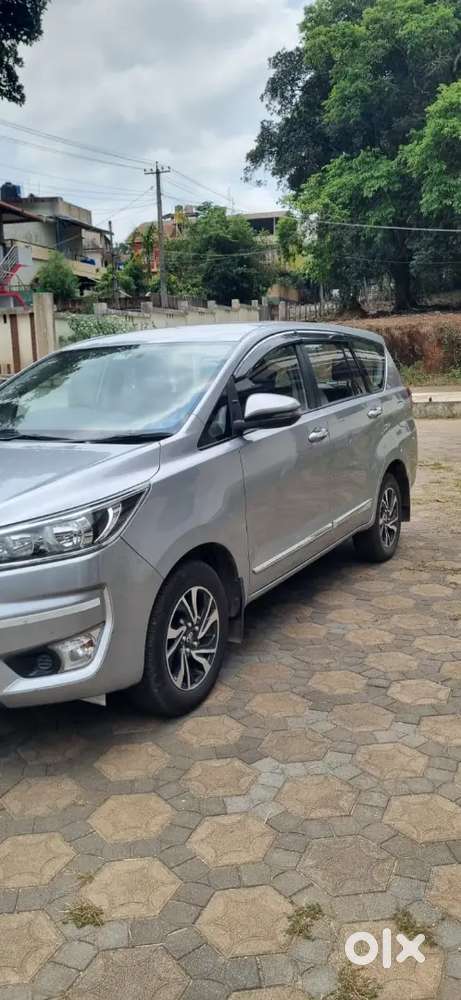 Toyota Innova Crysta 2024 Diesel 50000 Km Driven