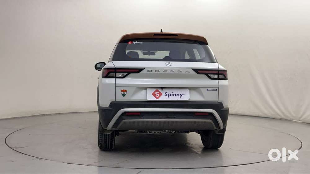 Maruti Suzuki Brezza Vxi At, 2022, Petrol