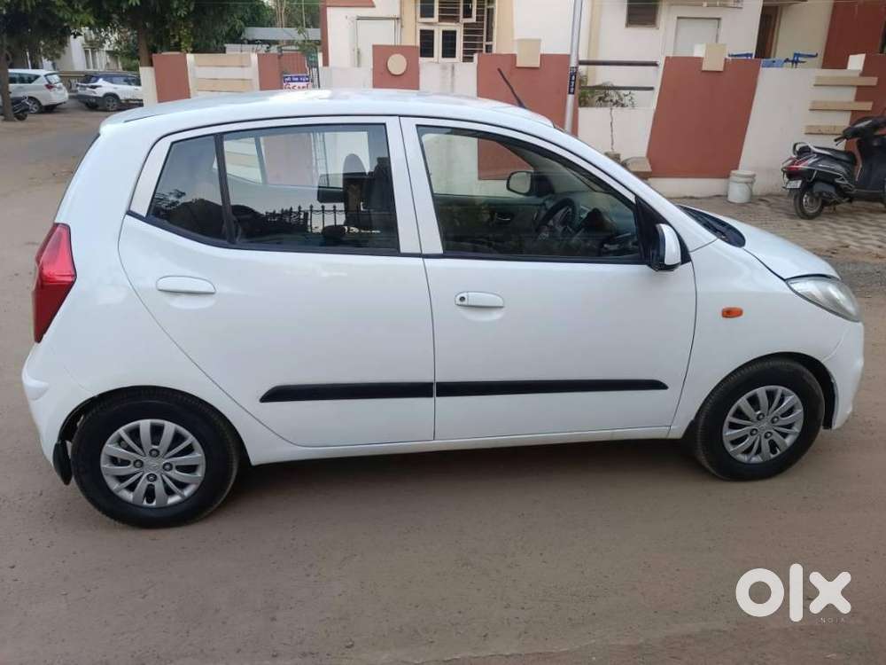 Hyundai I10 Magna 1.1l, 2013, Cng & Hybrids