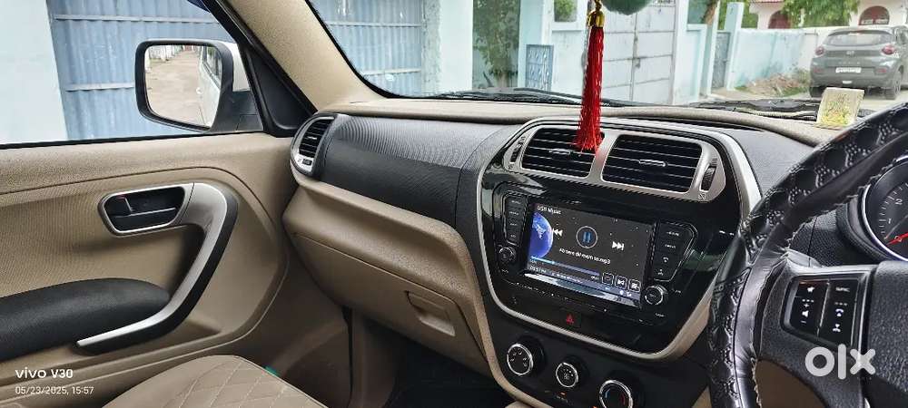Mahindra Tuv 300 2019 Diesel Well Maintained