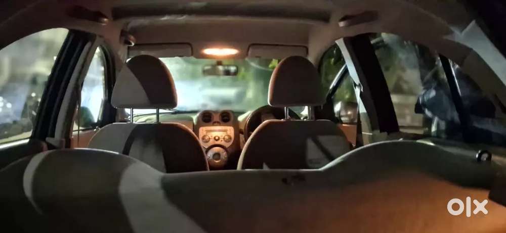 Nissan Micra Petrol+cng 2011