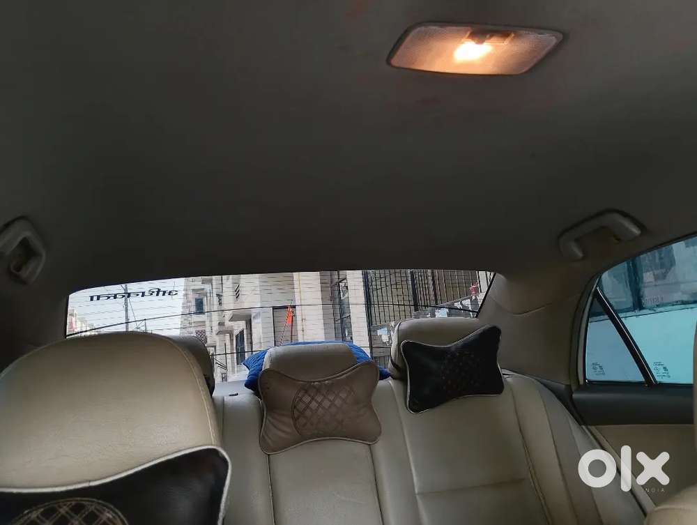 Toyota Corolla Altis 2010 Petrol Well Maintain , Fitness Invalid