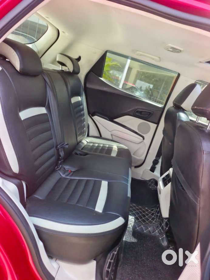 Mahindra Xuv 3xo Mx3, 2024, Petrol