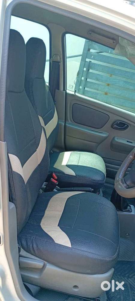 Maruti Suzuki Alto K10 2010-2014 Vxi, 2011, Petrol