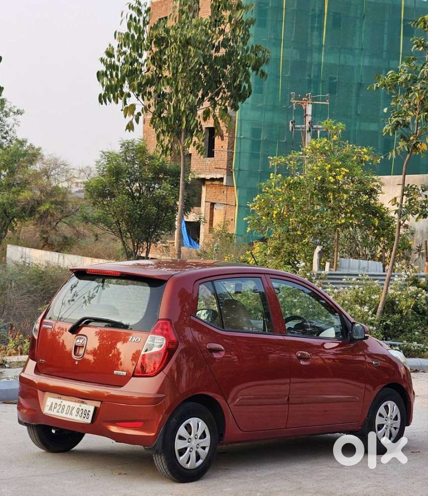 Hyundai I10 Sportz At, 2011, Petrol