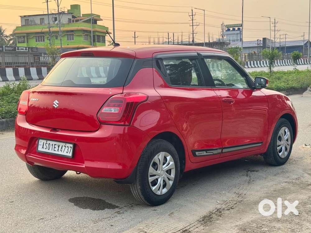 Maruti Suzuki Swift Vvt Vxi, 2021, Petrol