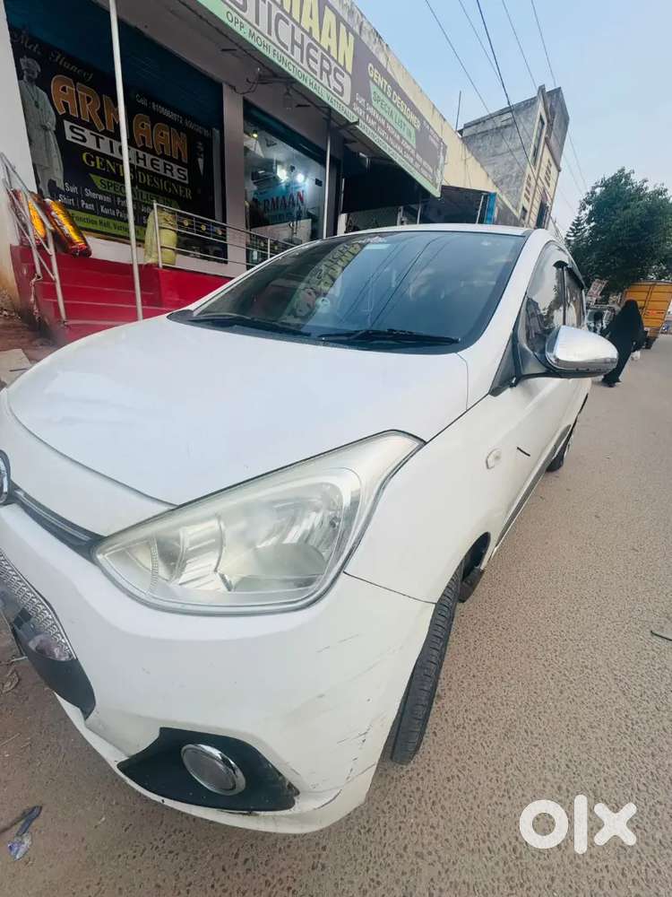 Hyundai Grand I10 2014 Diesel 120000 Km Driven