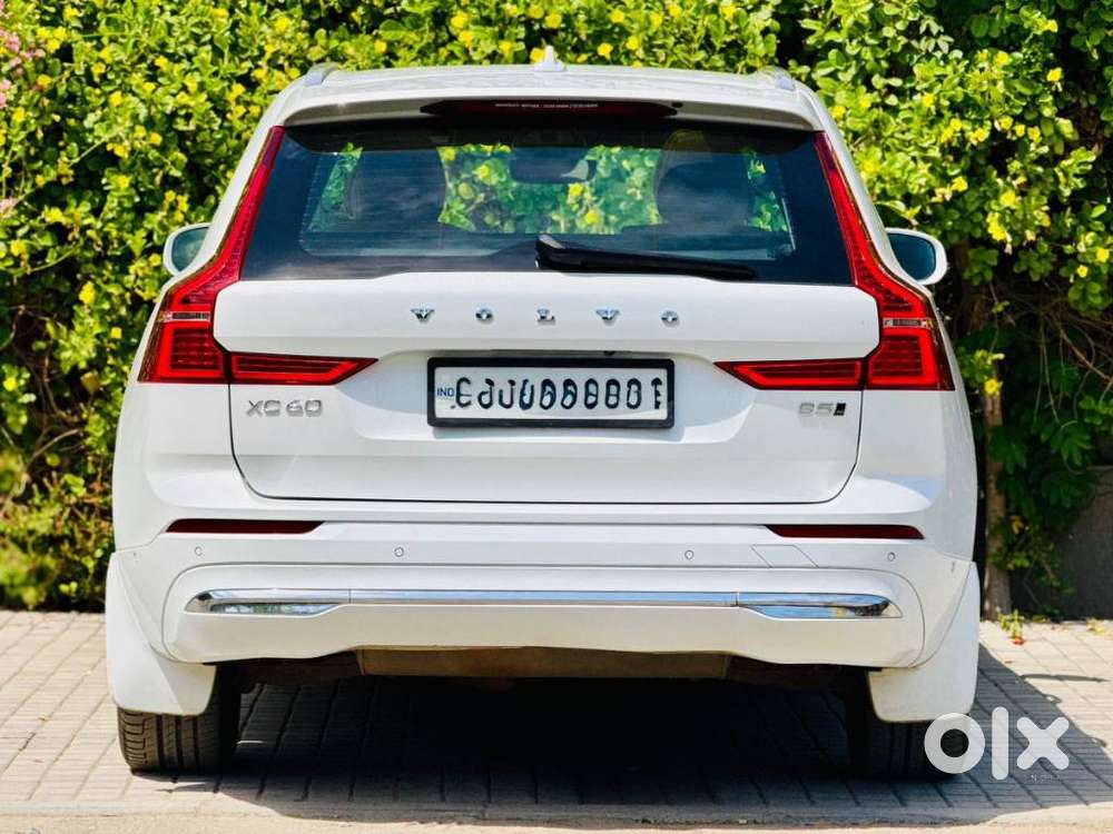 Volvo Xc60 D5 Inscription, 2022, Petrol