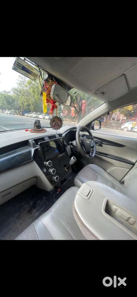 Mahindra Kuv 100 2016 Car
