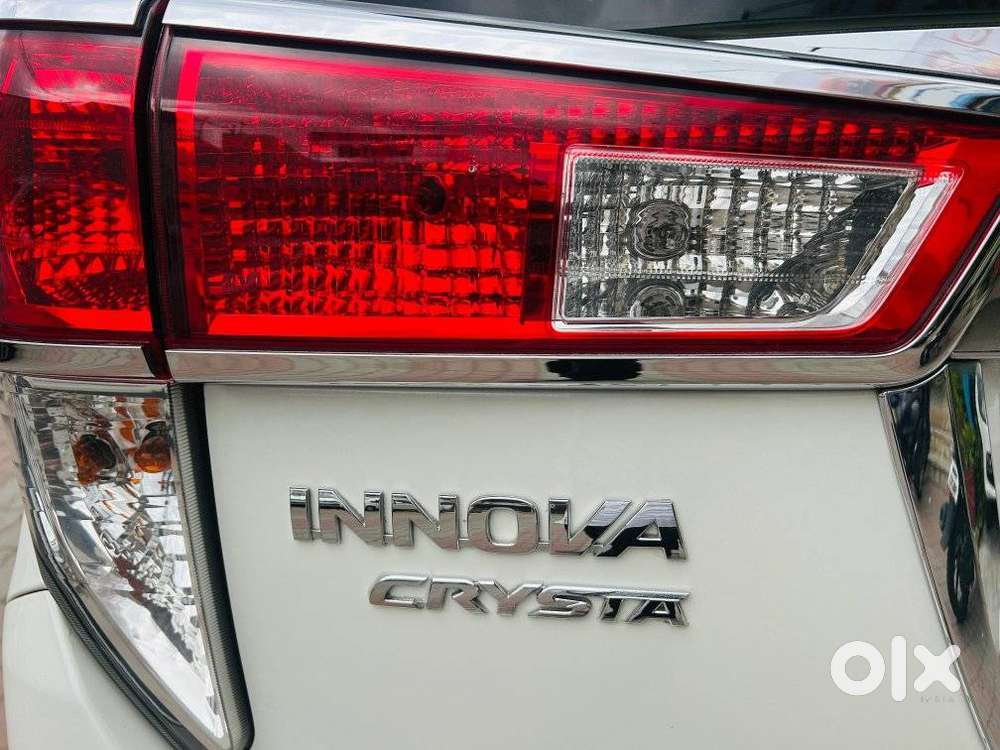 Toyota Innova Crysta 2.4 Z 7 Str, 2022