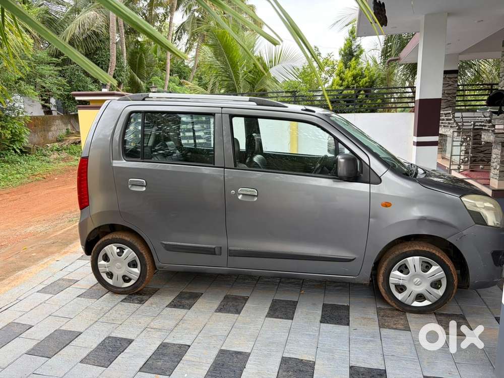 Maruti Suzuki Manual 2013 Petrol