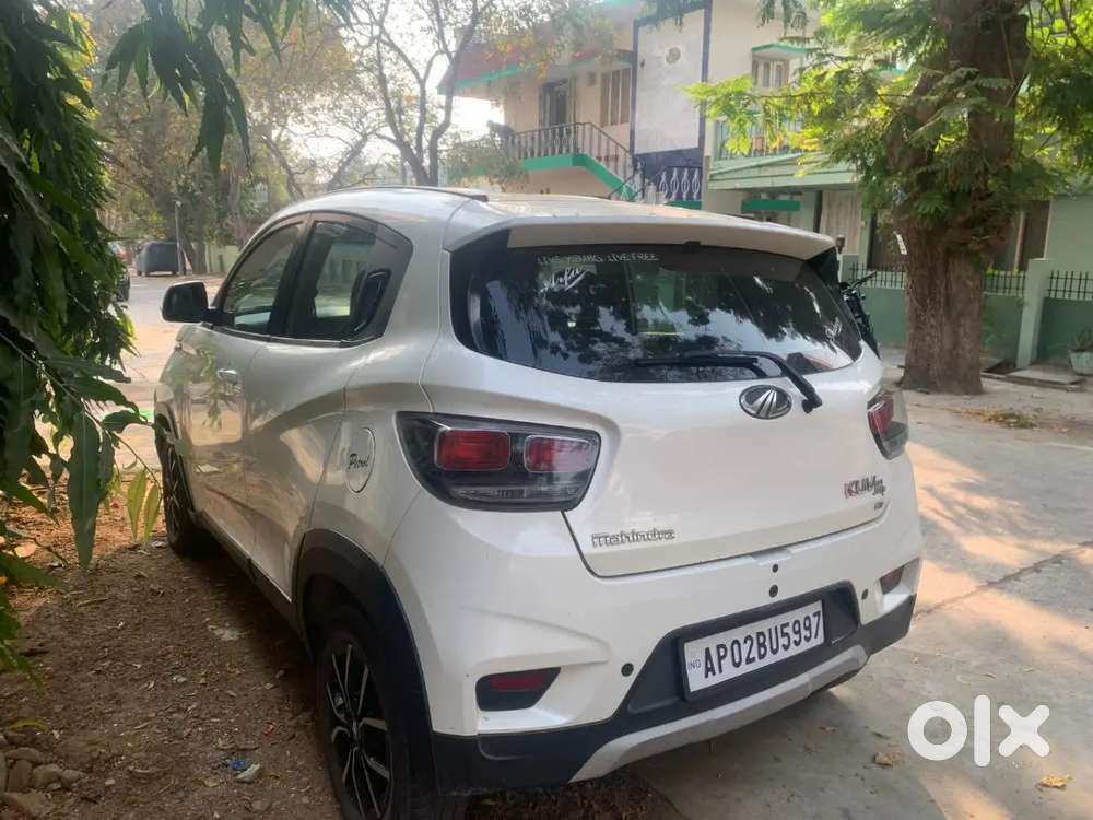 Mahindra Kuv 100 - 2017