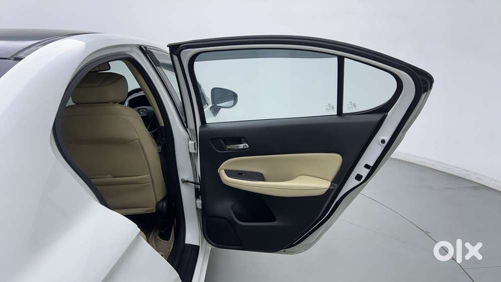 Honda City 1.5 Zx Cvt I-vtec, 2022, Petrol