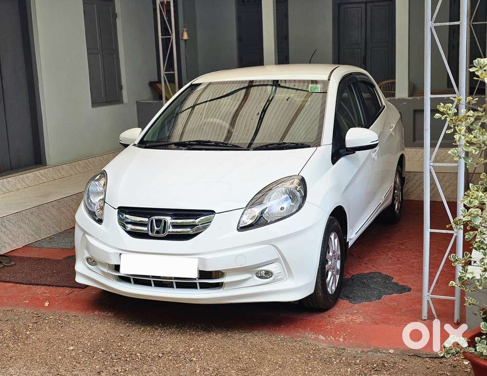 2015 Honda Amaze Vx Automatic Single Owner