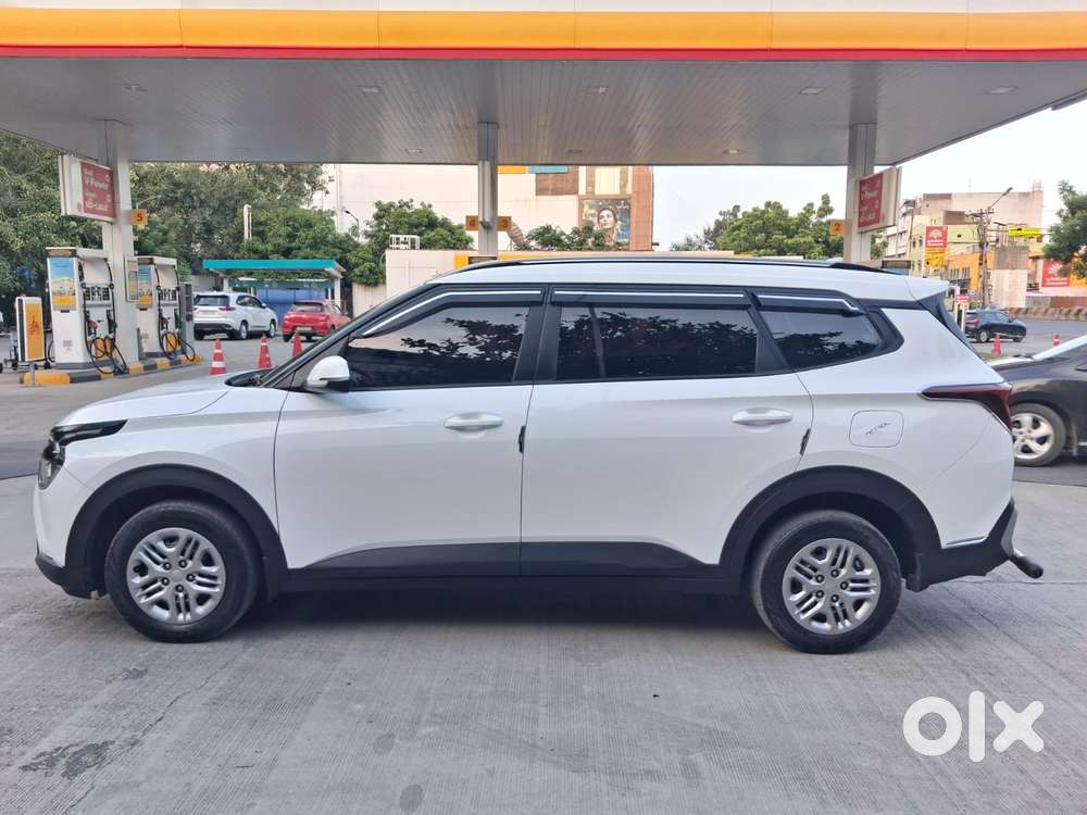 Kia Carens 1.5 Prestige 7 Str, 2023, Petrol