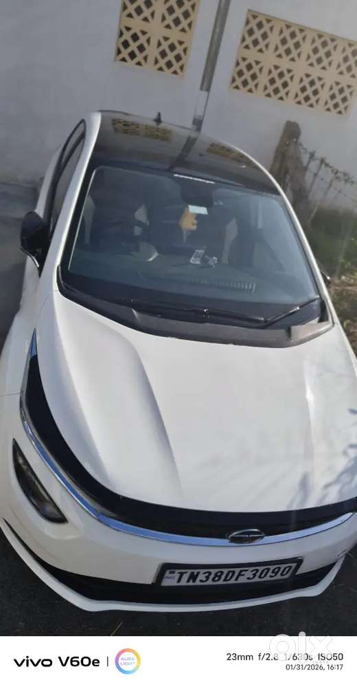 Tata Altroz 2023 Petrol 39000 Km Driven