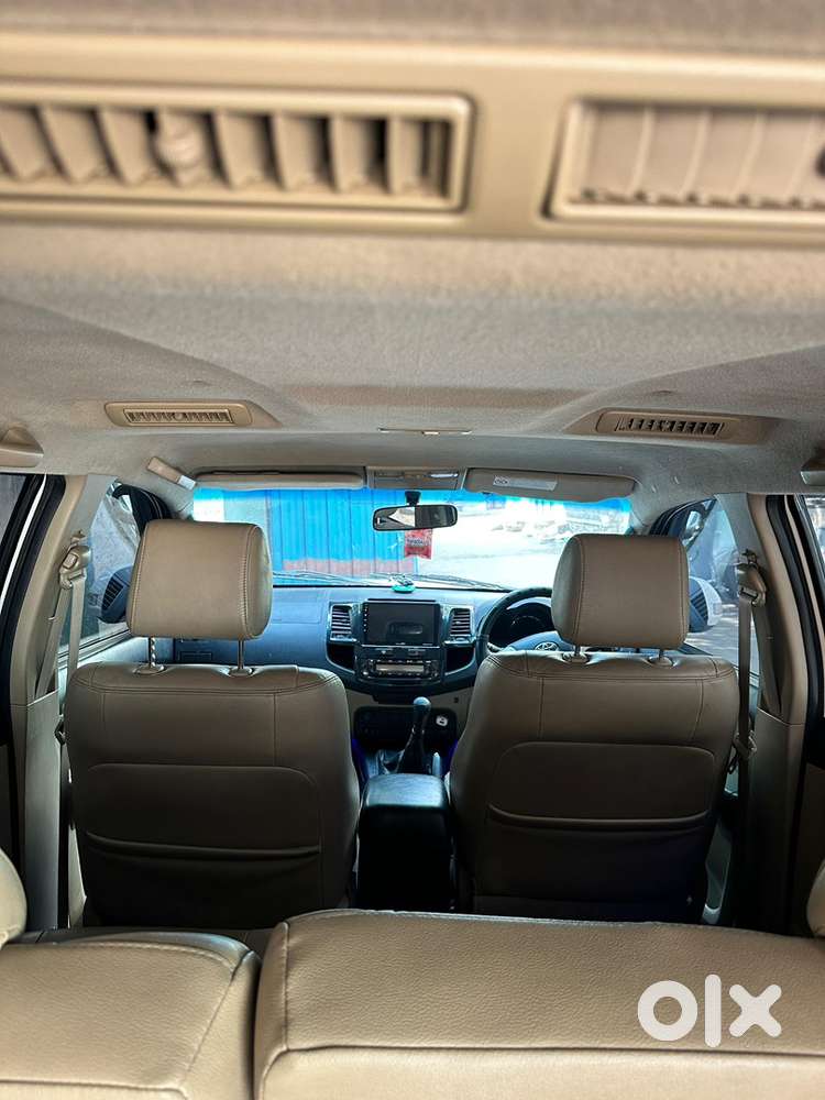 Toyota Fortuner Diesel 200000 Km Driven