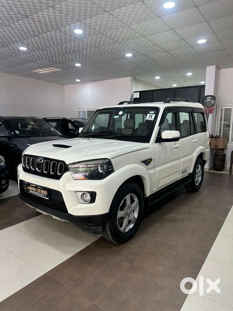 Mahindra Scorpio S10, 2017, Diesel