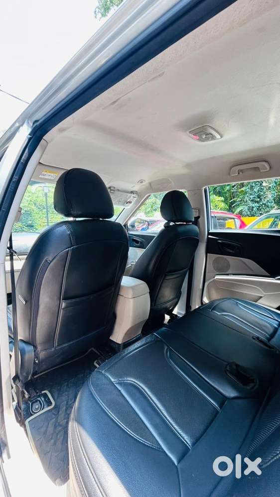 Mahindra Xuv300 W6 Diesel, 2019, Diesel
