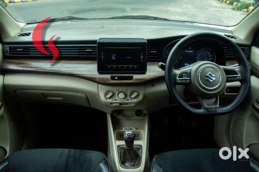 Maruti Suzuki Ertiga 1.5 Vxi, 2021, Petrol