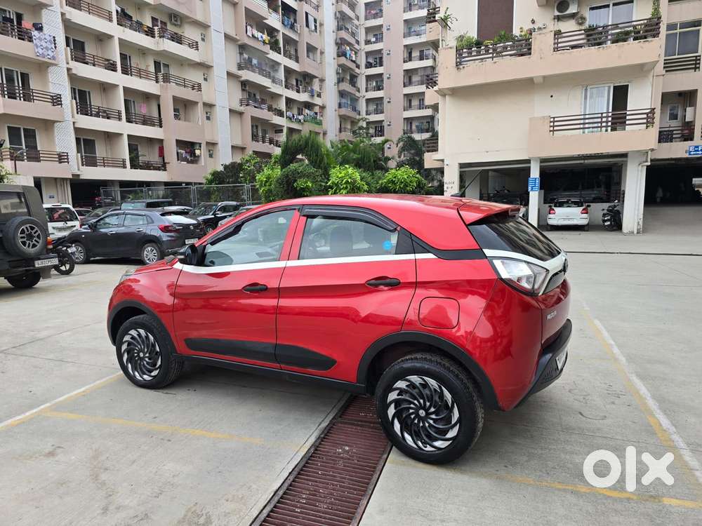 Tata Nexon 1.2 Revotron Xm, 2017, Diesel