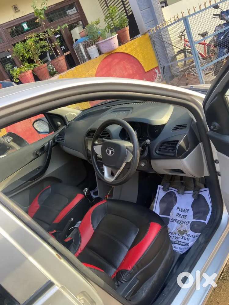 Tata Tiago 2016