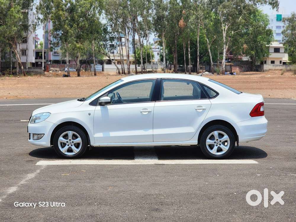 Skoda Rapid 2016 Petrol 68000 Km Driven