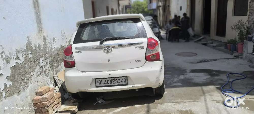 Ek Dum Ok Gadi H Patrol Cng Dono H