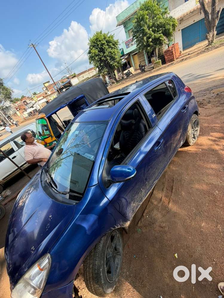 Hyundai I20 Asta Petrol Manual 2013