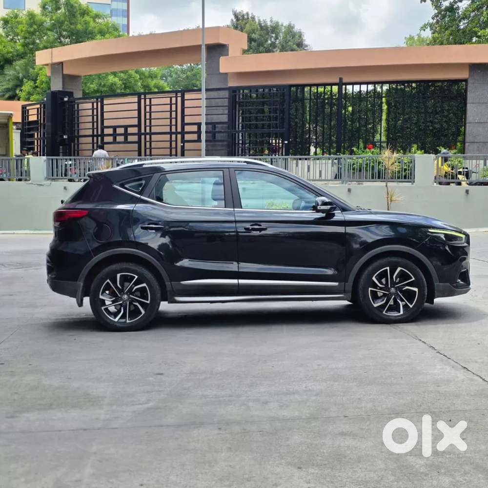 Mg Astor 1.3 Savvy Turbo At S Red, 2023, Petrol