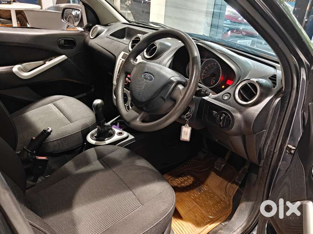 Ford Figo 2012-2015 Petrol Zxi, 2013, Petrol