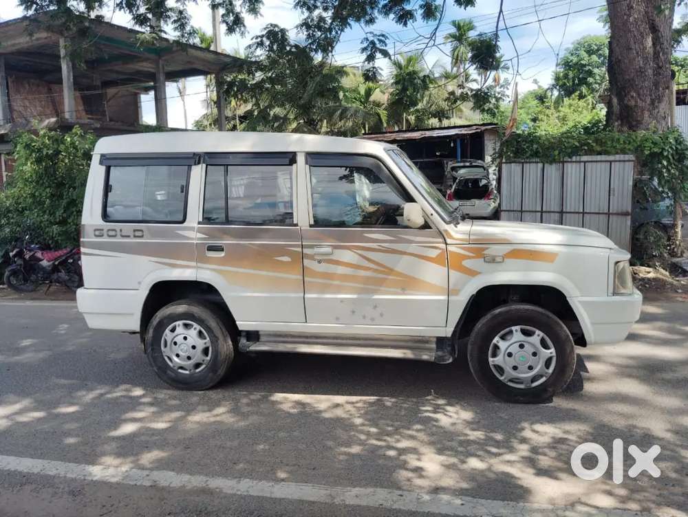 Tata Sumo Gold 3.0 Gold Ex 2016