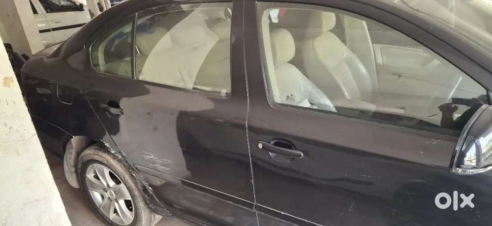 Skoda Laura 2013 Diesel 254000 Km Driven