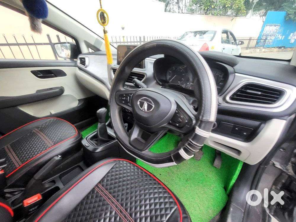 Tata Altroz 1.2 Xt, 2022, Petrol