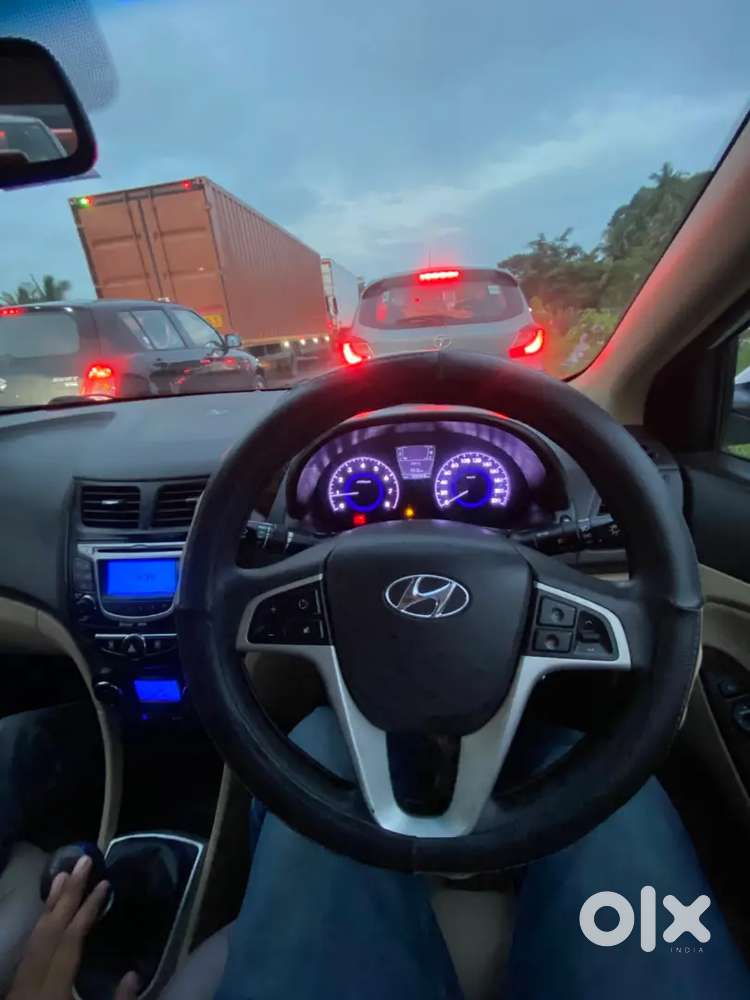 Hyundai Verna Vtvt 1.6 2012