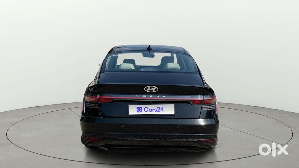 Hyundai Verna 1.5 Sx (o) Ivt, 2023, Petrol